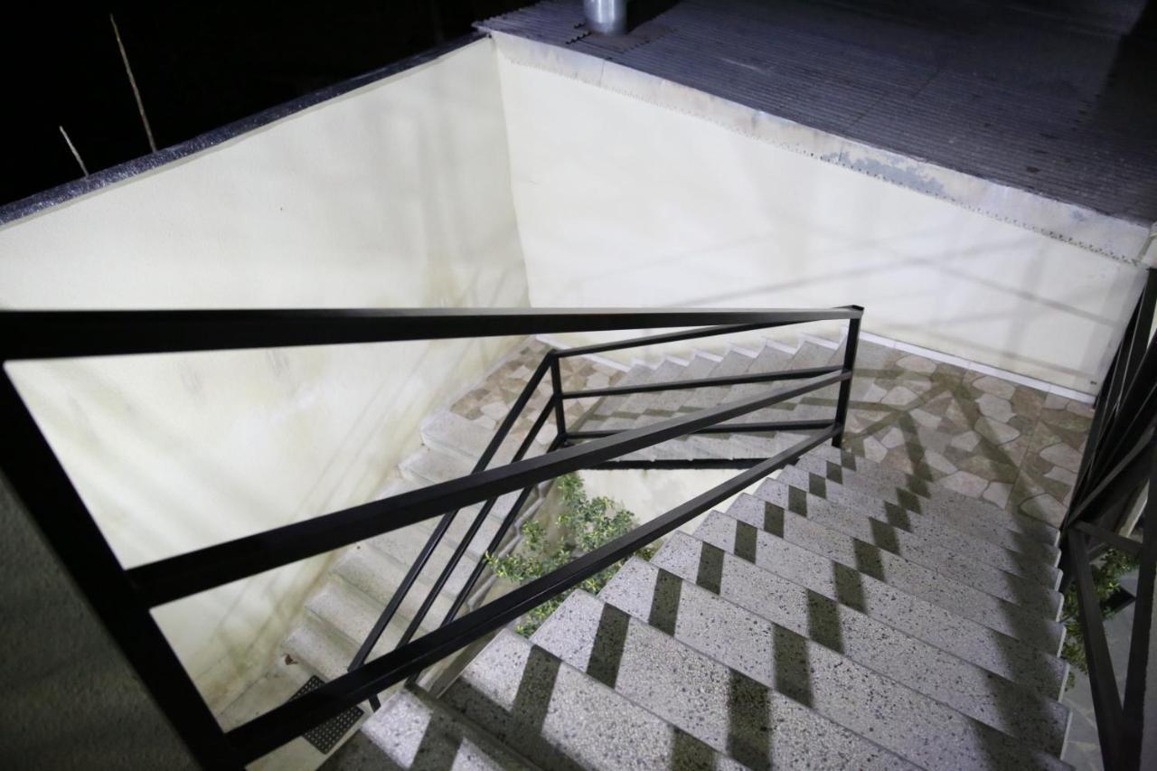 X Palace تبليسي المظهر الخارجي الصورة